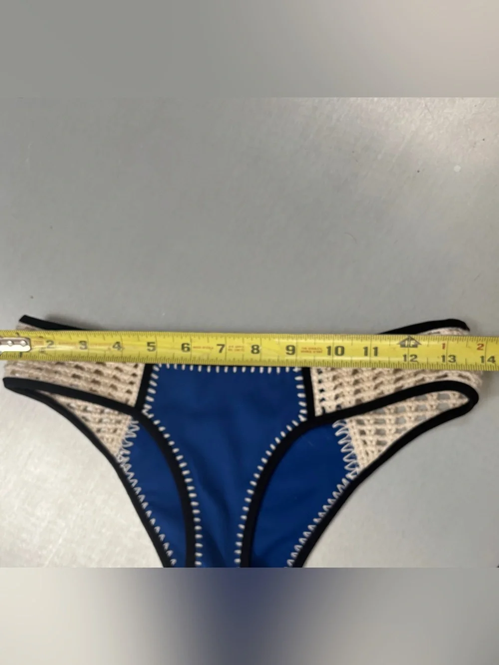 Victoria’s Secret Crochet Trim Bikini Bottoms XS